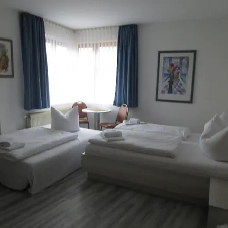 Central-Hotel Tegel-2