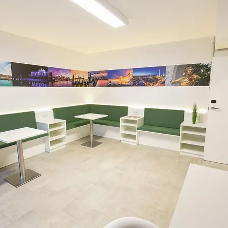 Smart Apart Living - Wien Hauptbahnhof - Self Check-In-2