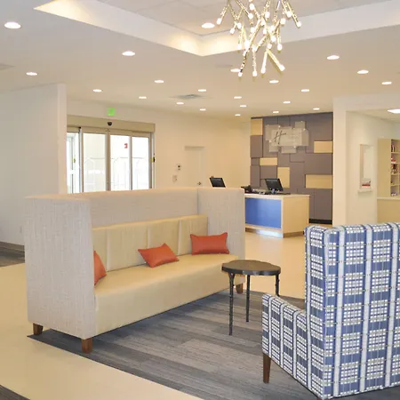 Holiday Inn Express & Suites Price By Ihg-3