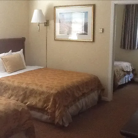 Pacific Heights Inn-2