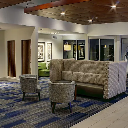 Holiday Inn Express Spencer By Ihg-2