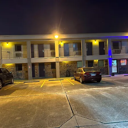 Howards Inn Motel-3
