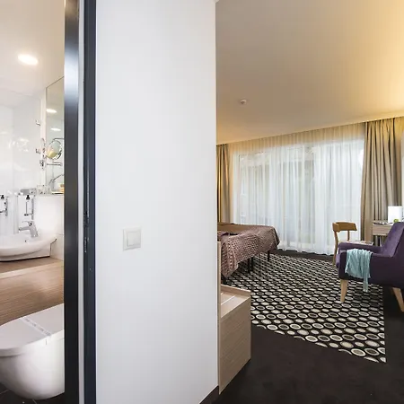 Bo33 Hotel Family & Suites-3