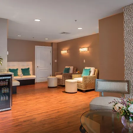 Water'S Edge Resort & Spa-2