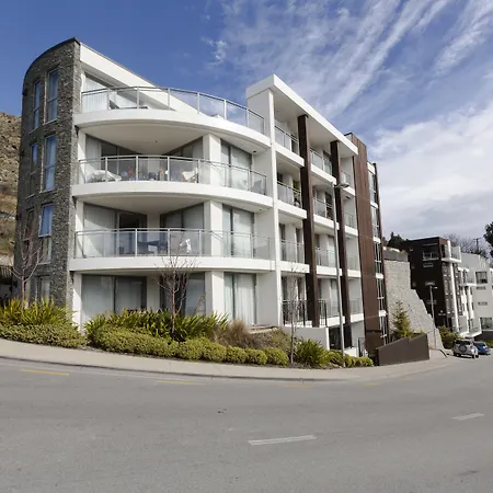 Queenstown Village Apartments-3
