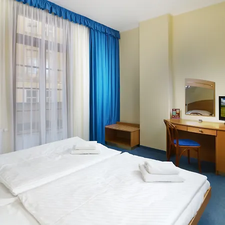 Hotel Ruze-3