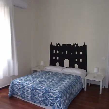 Castelnuovo Rooms #Politeama-3