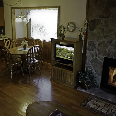 Country Hideaway At Mountain Lakes Resort-2