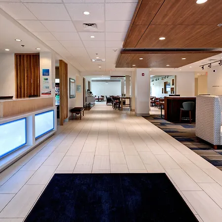 Holiday Inn Express & Suites Manhattan By Ihg-2