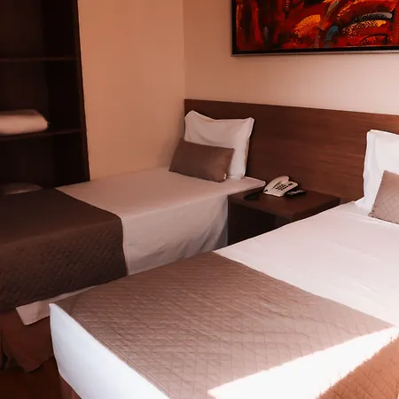 Vida Plaza Hotel-3
