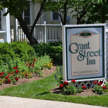 Grant Street Inn - Bloomington-3