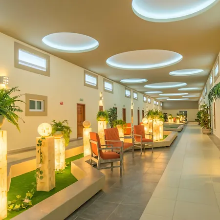 Hotel Ecce Inn & Spa-3