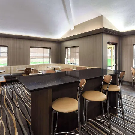Super 8 By Wyndham Copley Akron-3