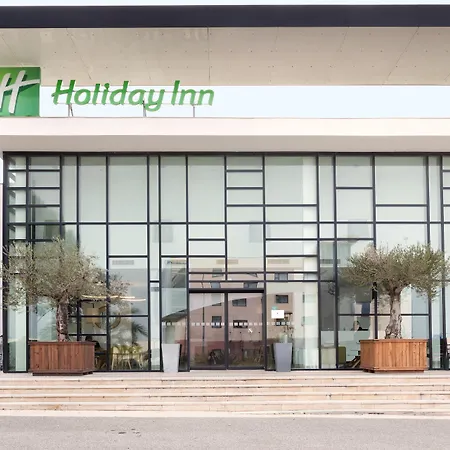 Holiday Inn - Marseille Airport By Ihg-3