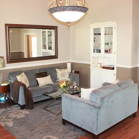 Huffman House Bed & Breakfast-2