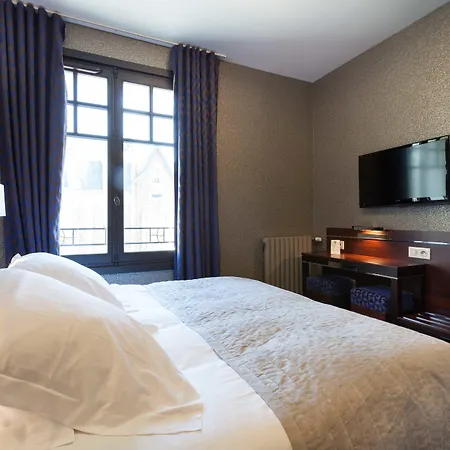 Ambassadeurs Logis Hotel-3