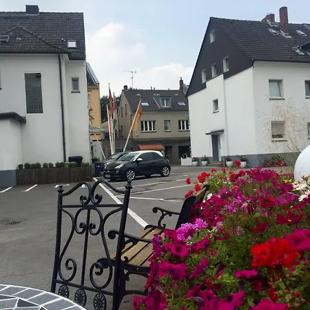 Hotel Ramor Garni-2