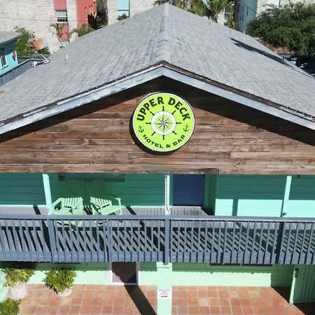 Upper Deck Hotel And Bar - Adults Only-3
