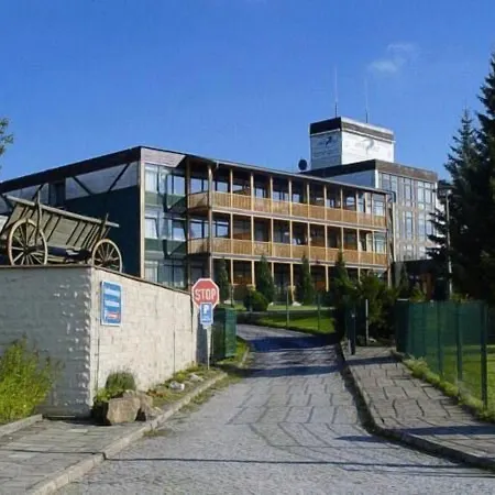 Hotelferienanlage Friedrichsbrunn-2