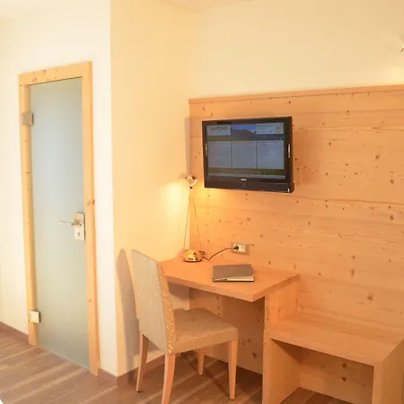 Hotel Karin-2