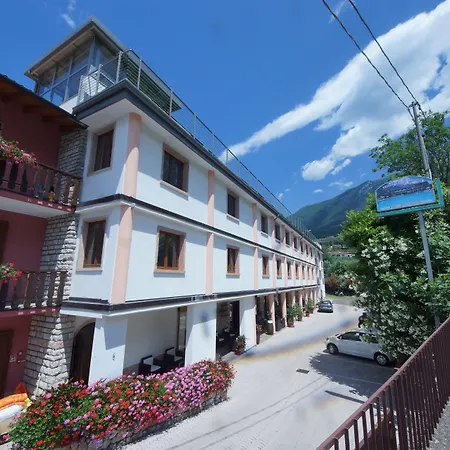 Park Hotel Val Di Monte ***S-2