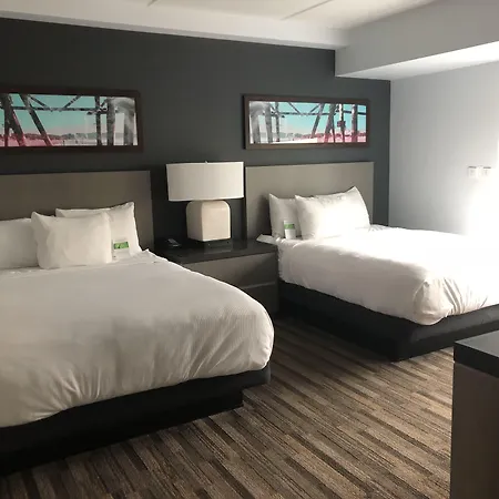 Hyatt House Chicago/Evanston-3