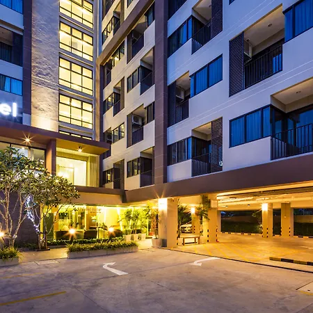 Livotel Hotel Kaset Nawamin Bangkok-2