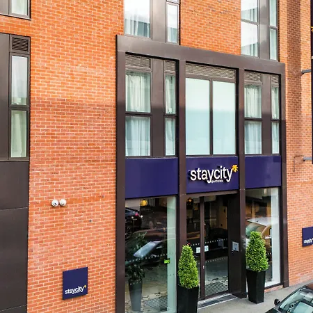 Staycity Aparthotels Birmingham City Centre-3