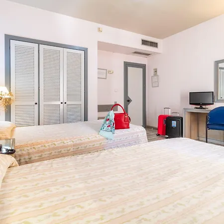 Hotel Abades Manzanil-3
