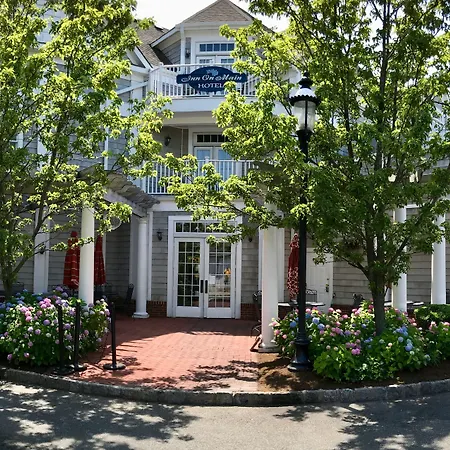 Inn On Main Hotel-2