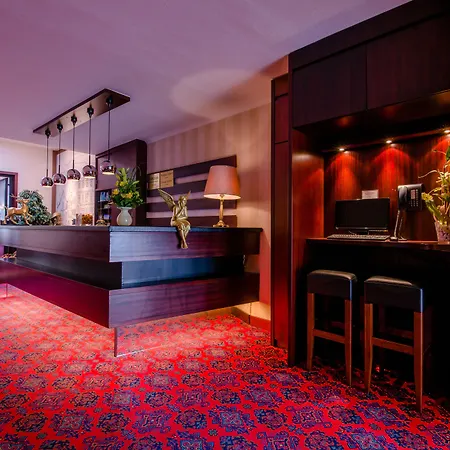 Hotel Goldener Hirsch-3