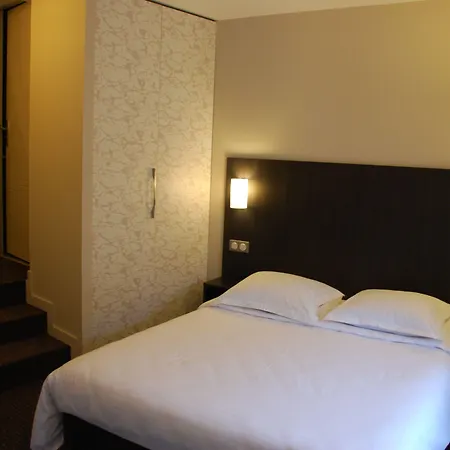 Ruthenium Hotel-2