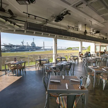 The Beach Club At Charleston Harbor Resort And Marina-2