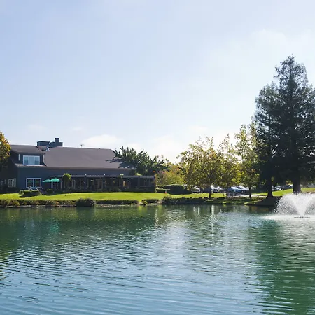 Holiday Inn Windsor - Wine Country By Ihg-2