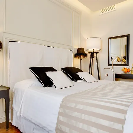 Bellezza Al Colosseo - B&B & Apts-3