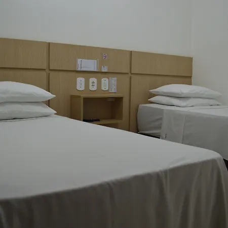 Richard Hotel-2