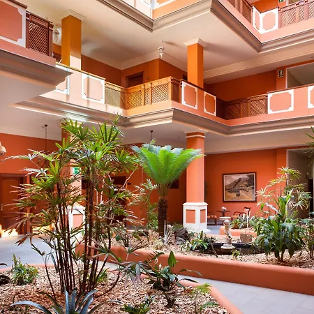 Hotel RIU Garoé-3
