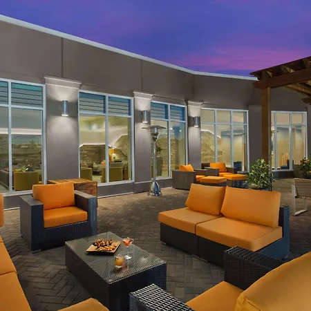 Hilton Garden Inn Lubbock-3