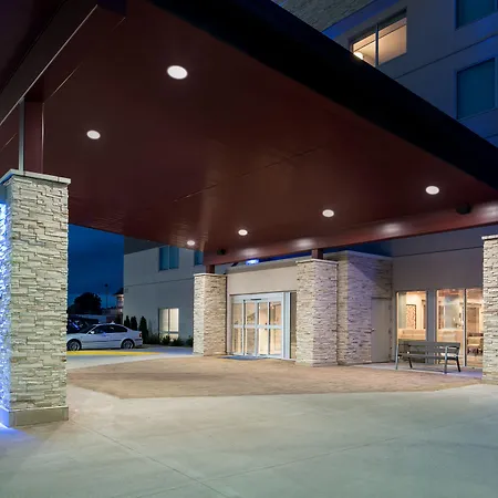 Holiday Inn Express & Suites Kingdom City By Ihg-3