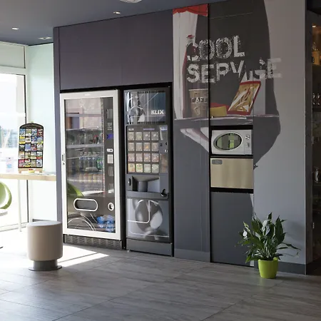 Ibis Budget Cherbourg - La Glacerie-2