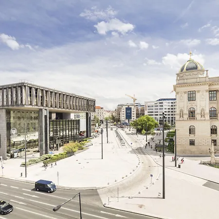 Occidental Praha Wilson-2