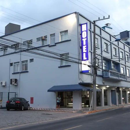 Hotel Vitoria - Itajaí-3