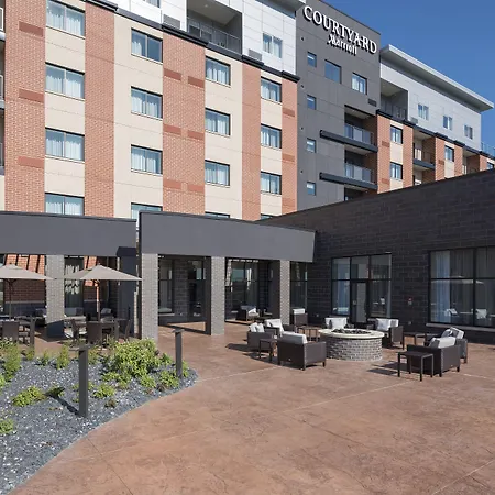 Courtyard By Marriott Mt. Pleasant At Central Michigan University-2
