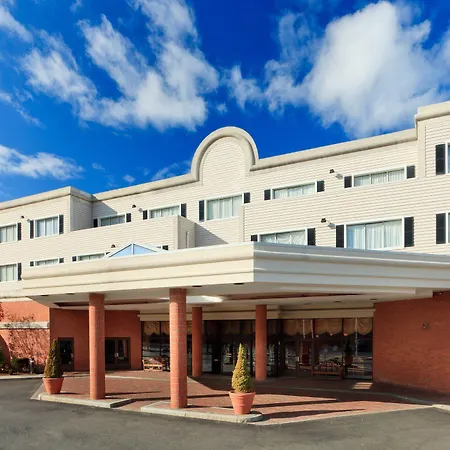Wyndham Southbury-3