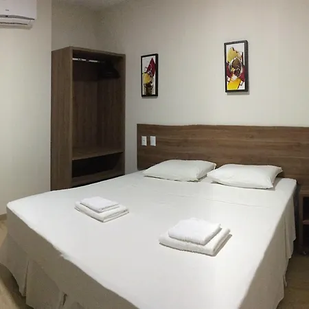 Mac Hotel-2