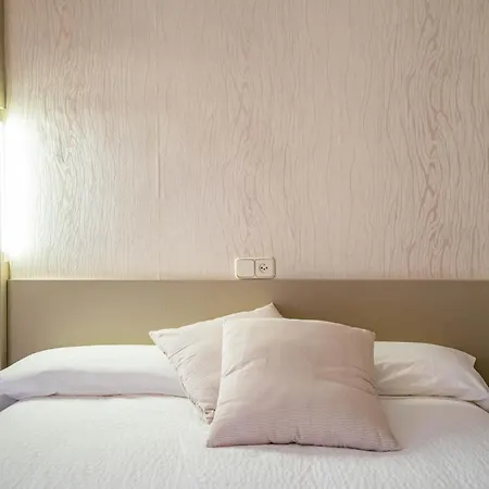 Hotel Esteba-3