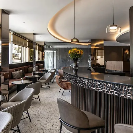 Amalia Hotel Athens-3