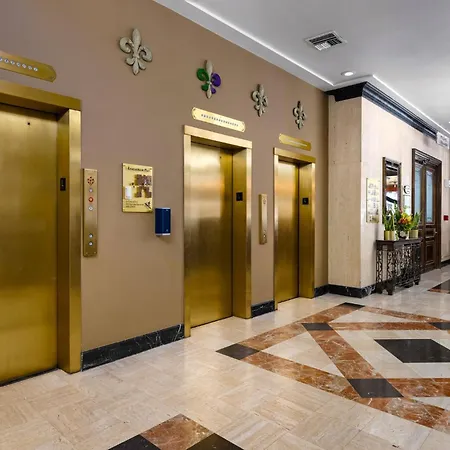 Club Wyndham Avenue Plaza-3