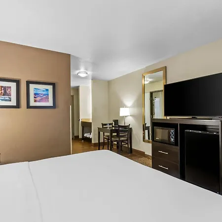 Comfort Inn & Suites Surprise Near Sun City West-2