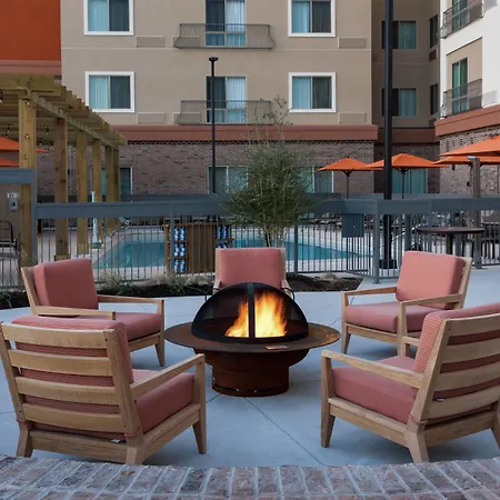 Courtyard By Marriott Fort Worth Historic Stockyards-3